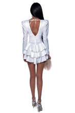 Carica l&#39;immagine nel visualizzatore di Gallery, White Ruffle Dress
